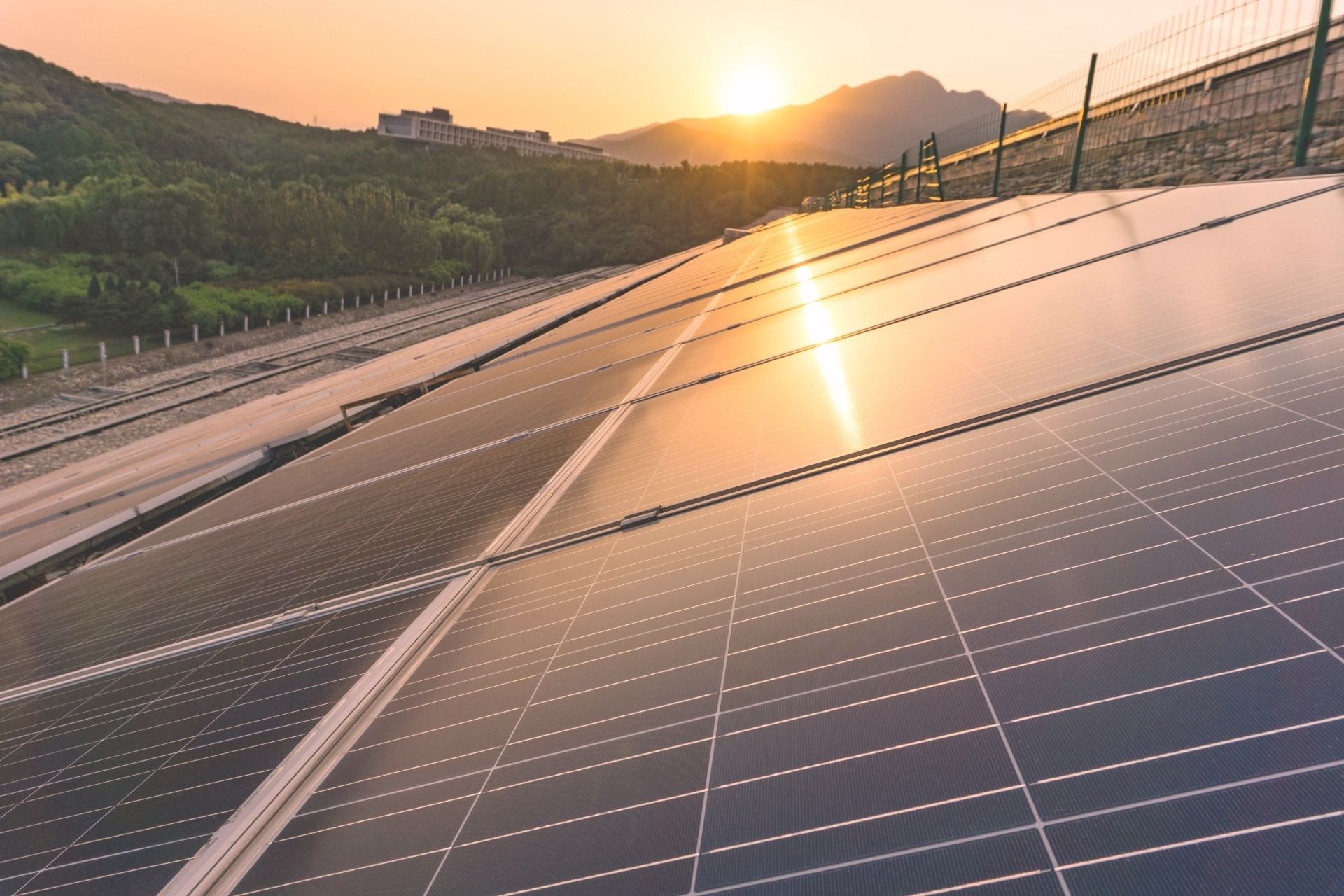 Los Angeles Discovering boom of solar energy